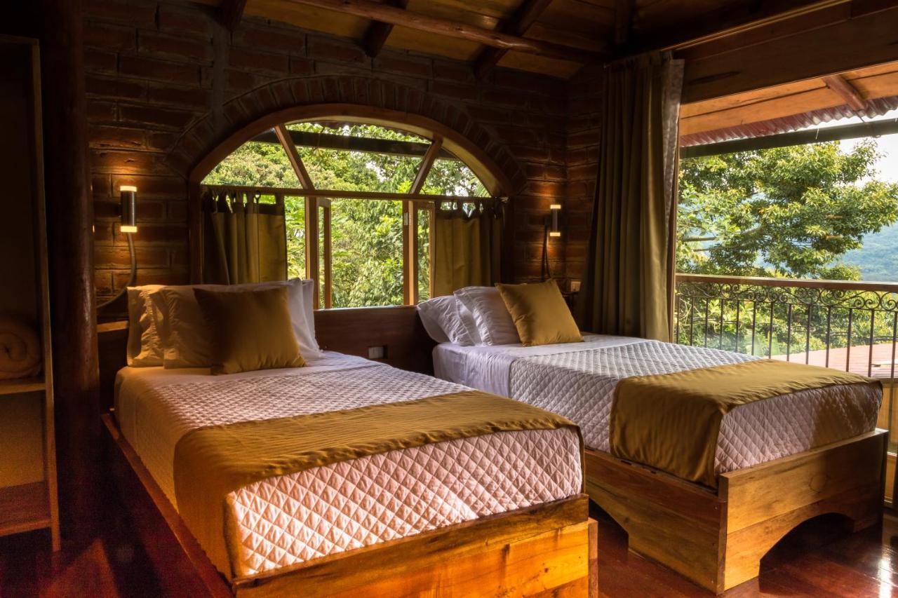 Casa De Vista Alta Hotel Миндо Екстериор снимка