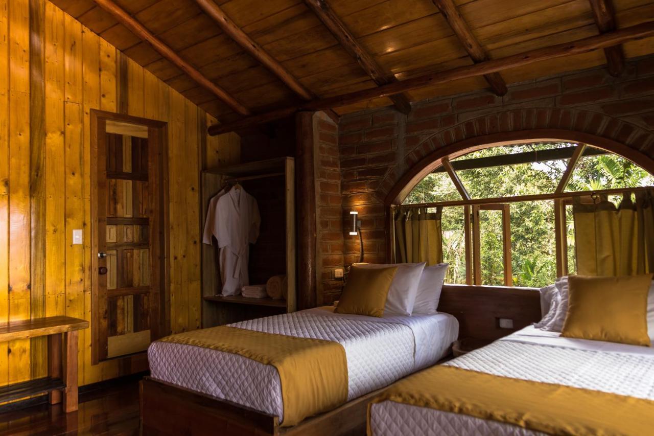 Casa De Vista Alta Hotel Миндо Екстериор снимка