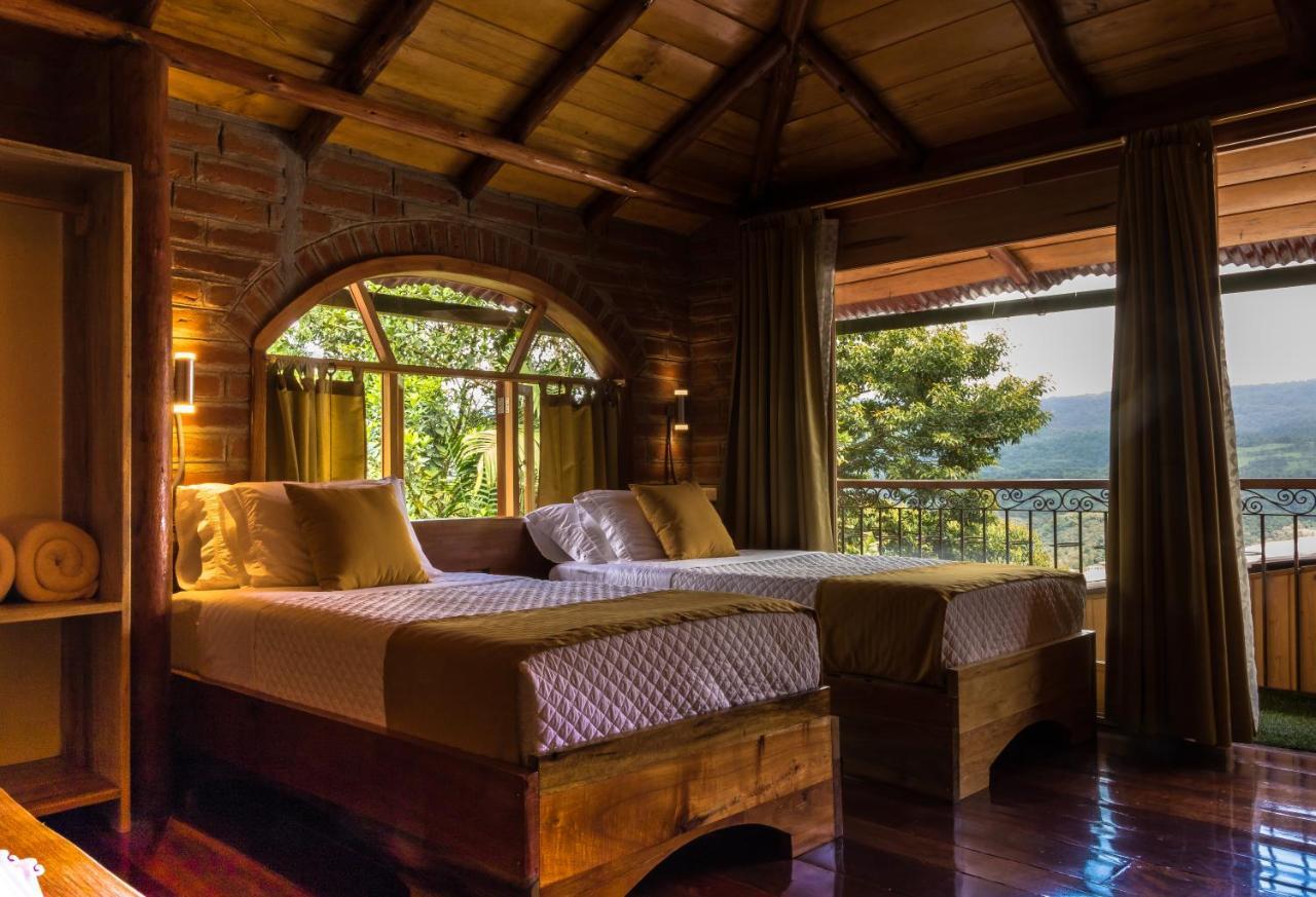 Casa De Vista Alta Hotel Миндо Екстериор снимка