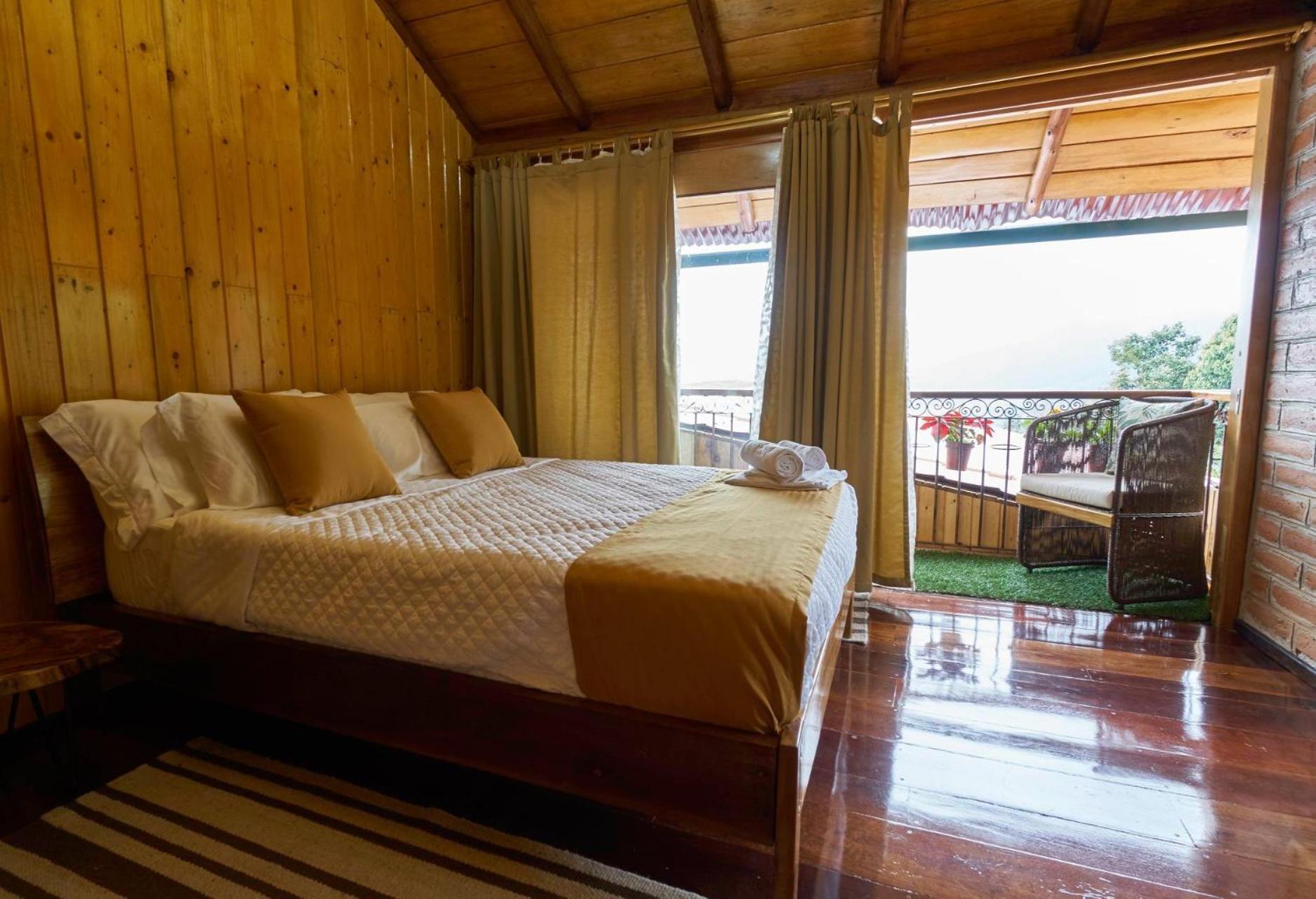 Casa De Vista Alta Hotel Миндо Екстериор снимка