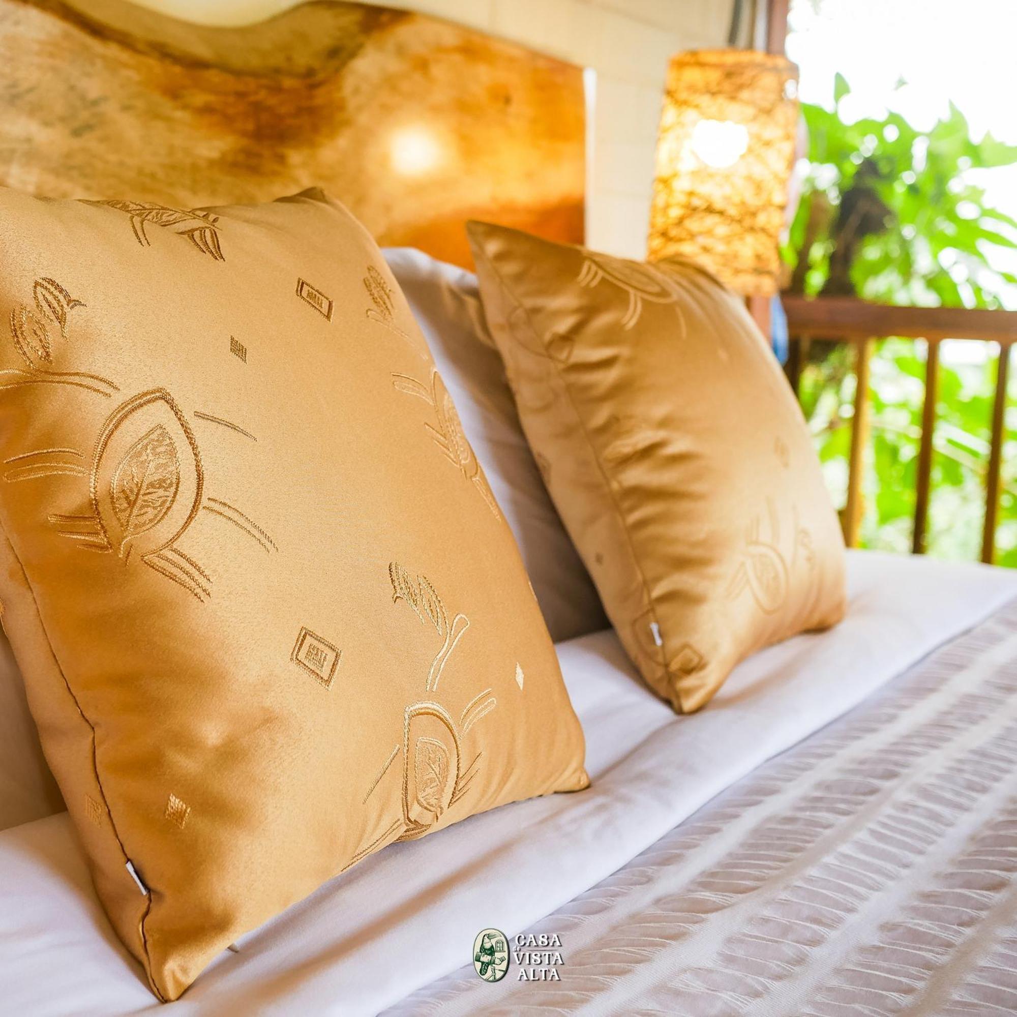 Casa De Vista Alta Hotel Миндо Екстериор снимка